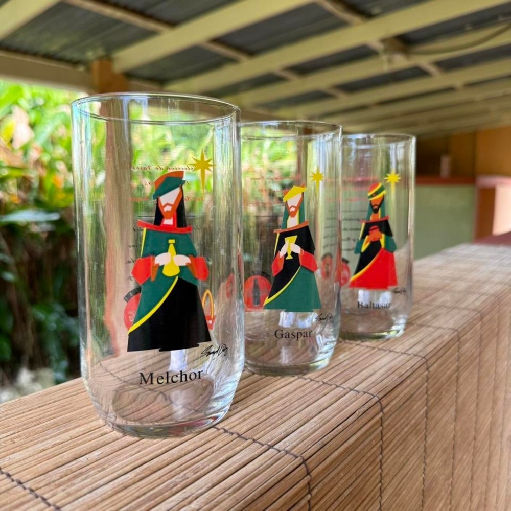 Reyes Magos 1995 Puerto Rico McDonald's Coca-Cola Glasses Set‎ of 3